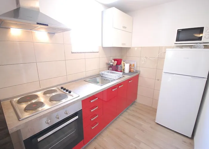 Bazdaric By El-pi Tours Apartment